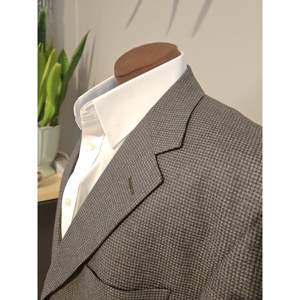 Givenchy Vintage Mens Brown Check Blazer Sport Coat 44L Made in USA 3 Button